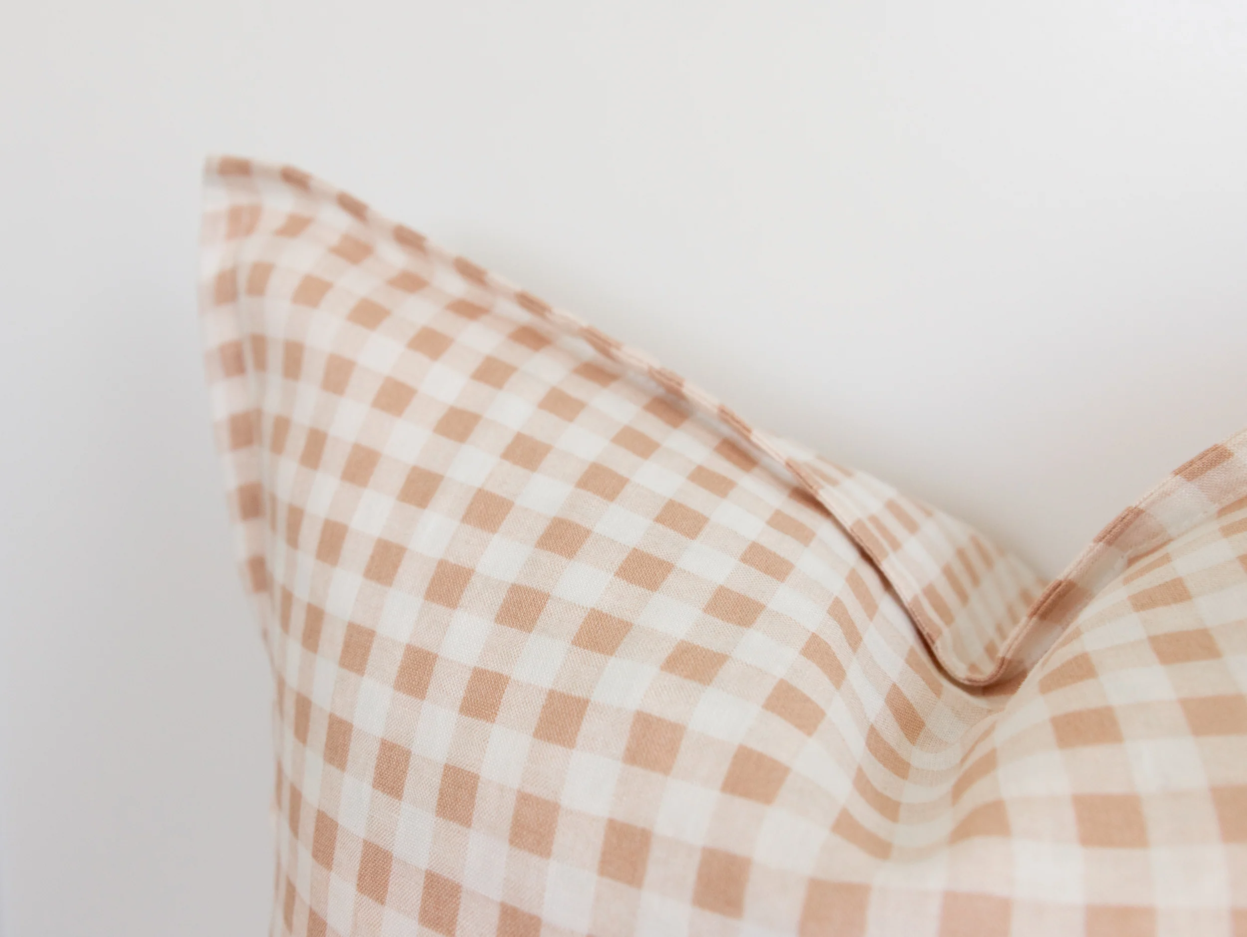 Ava Linen Filled Cushion - Apricot Square - Image 2