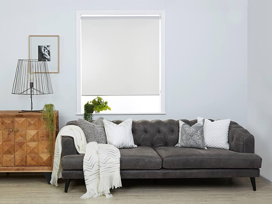 Harveys Blockout Custom Roller Blinds - Image 3