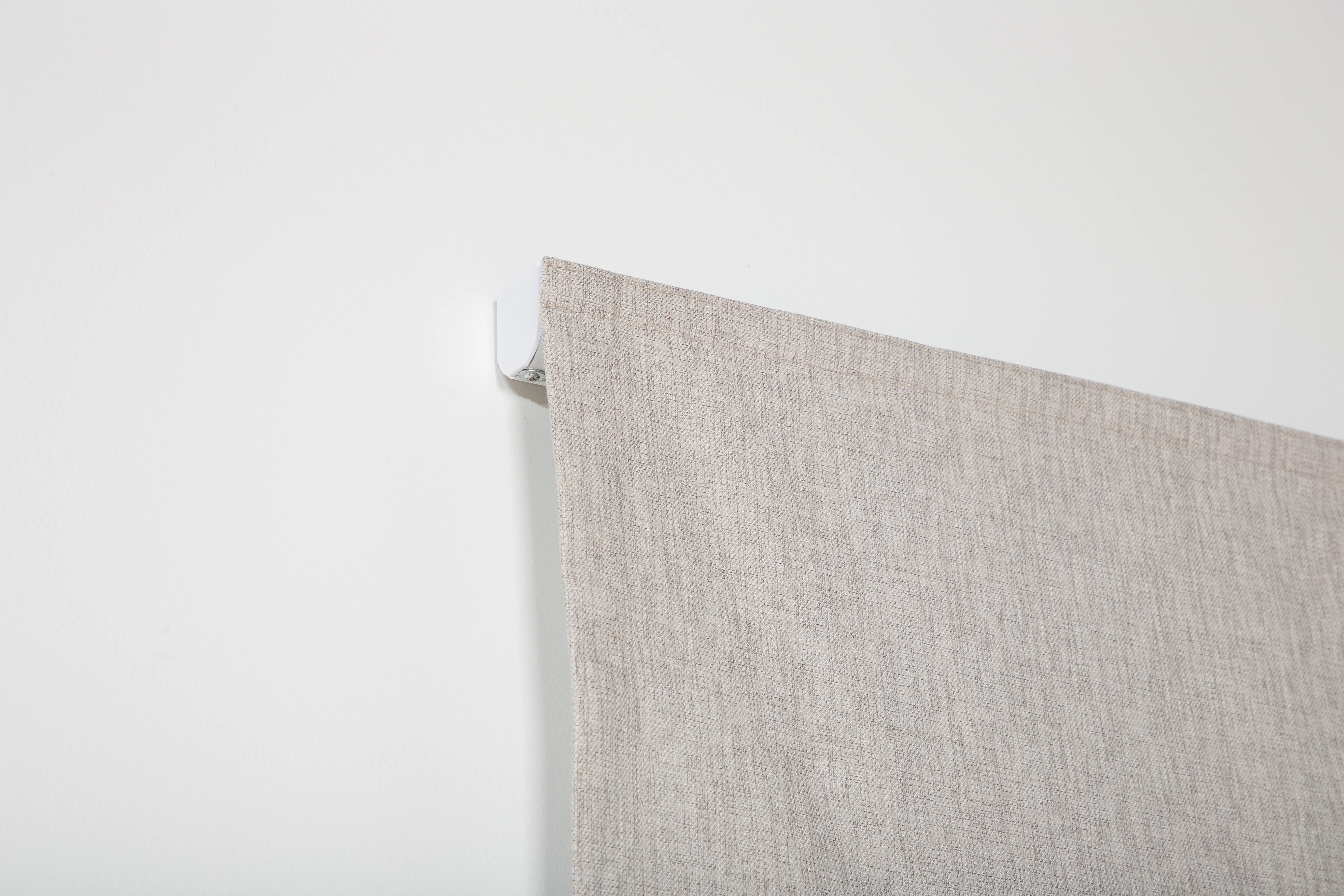 Omaha Ready Made Roman Blind - Linen - Image 4