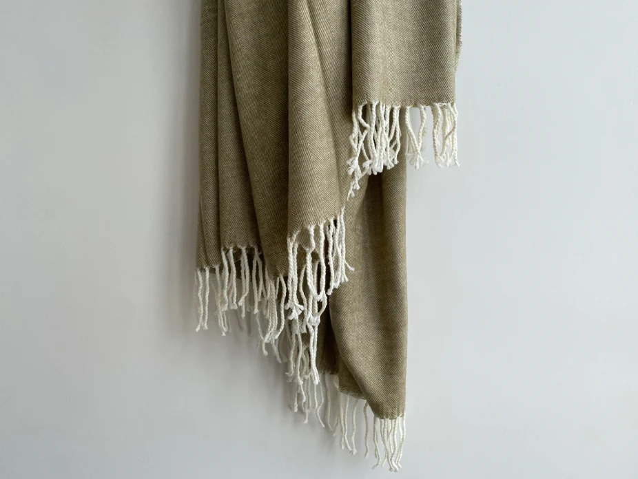 Sophia Throw - Camel/White